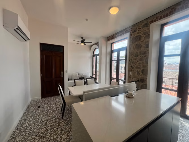 PH LA PLUELA - OLD TOWN - RENTAL