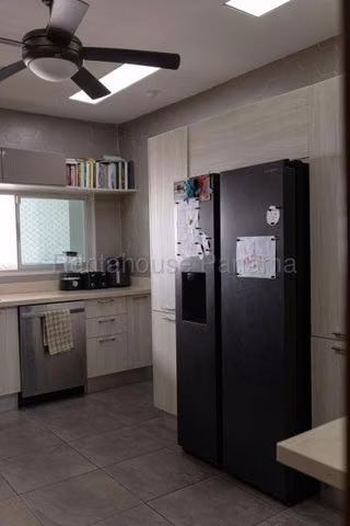 VENTA DE APARTAMENTO EN COCO DEL MAR