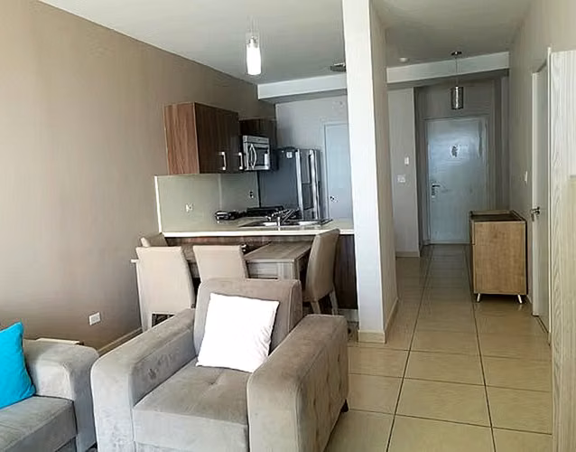 Pta Pacífica | P.H. Oasis On The Bay | Vista al Mar L/B $220,000 - Imagen 6