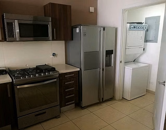 Pta Pacífica | P.H. Oasis On The Bay | Vista al Mar L/B $220,000 - Imagen 9