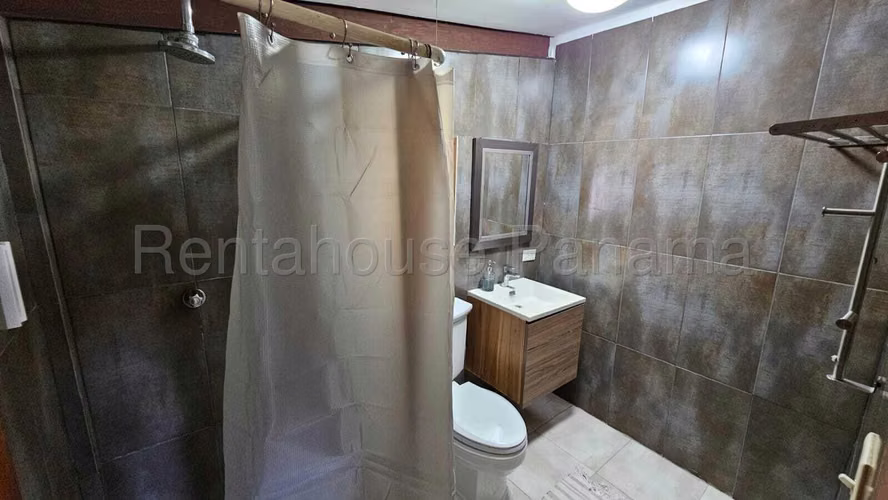 VENTA DE EDIFICIO EN LA CRESTA GM