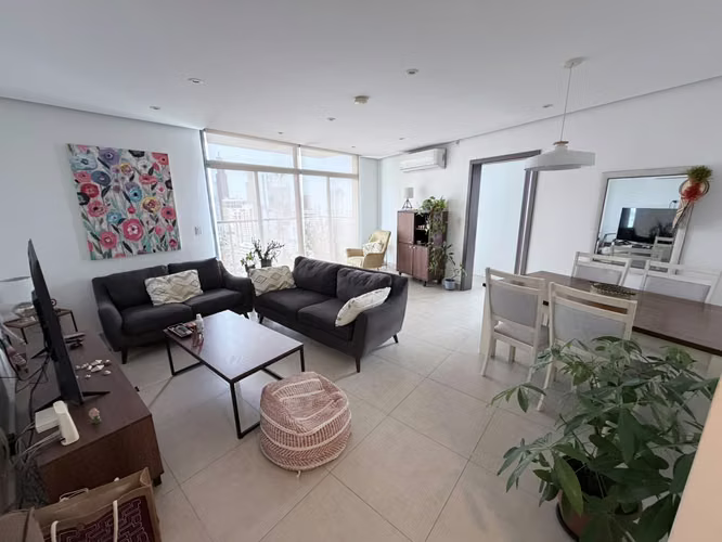 Se alquila o vende apartamento en el cangrejo amoblado (AA) - Imagen 2