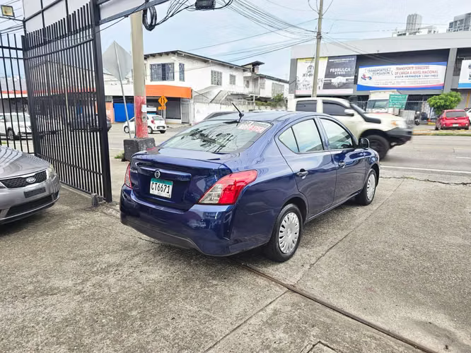 NISSAN VERSA 2020 - Imagen 6