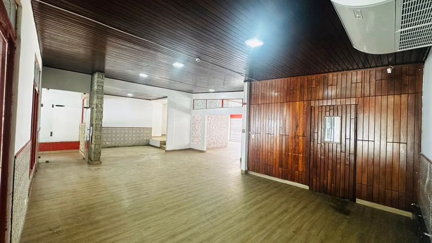 Local Comercial en Alquiler – San Francisco | Ideal para Restaurante o Boutique - DG