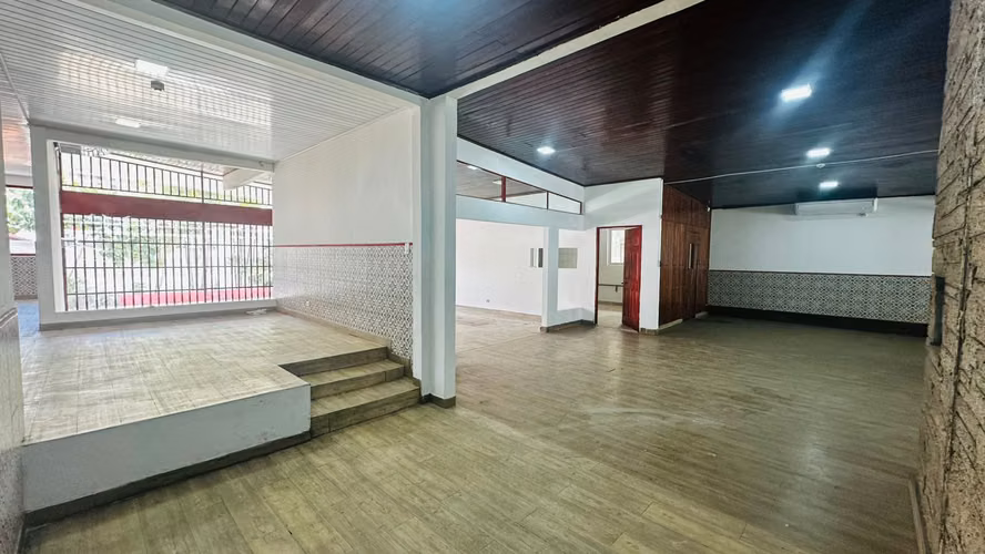 Local Comercial en Alquiler – San Francisco | Ideal para Restaurante o Boutique - DG - Imagen 2