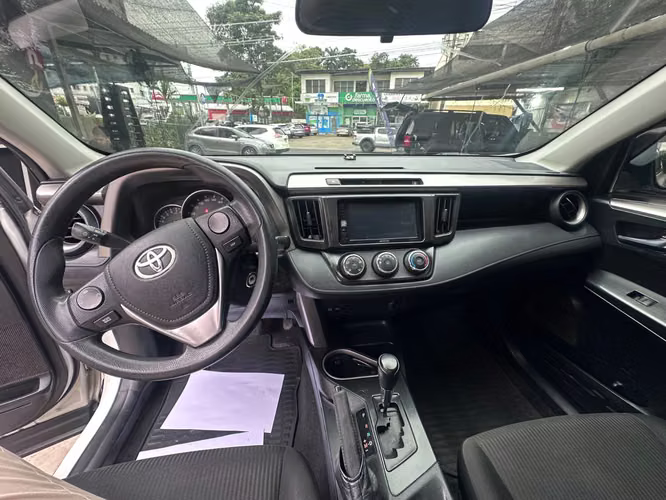 Toyota RAV4 2017 Automática en Panamá – SUV - Imagen 4