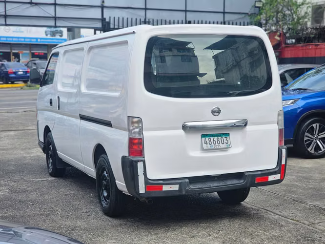 NISSAN URVAN 2007 - Imagen 6