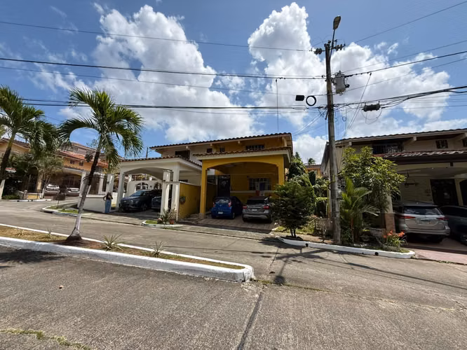 Casa en Altos de Panana residencial privado I con terraza  deposito  - Imagen 16