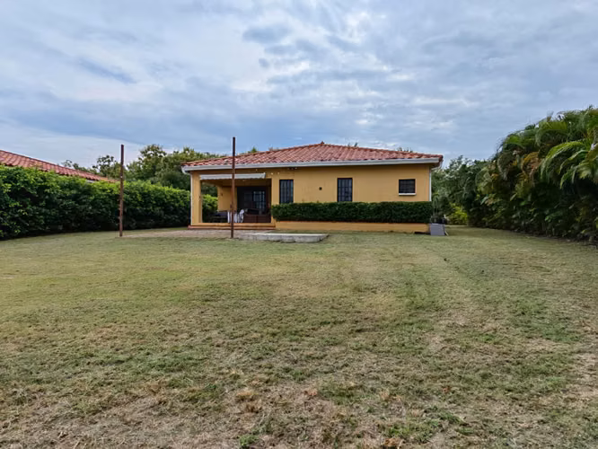 Casa Familiar en Hacienda Pacífica | Amplio Terreno y Naturaleza en San Carlos - Imagen 7