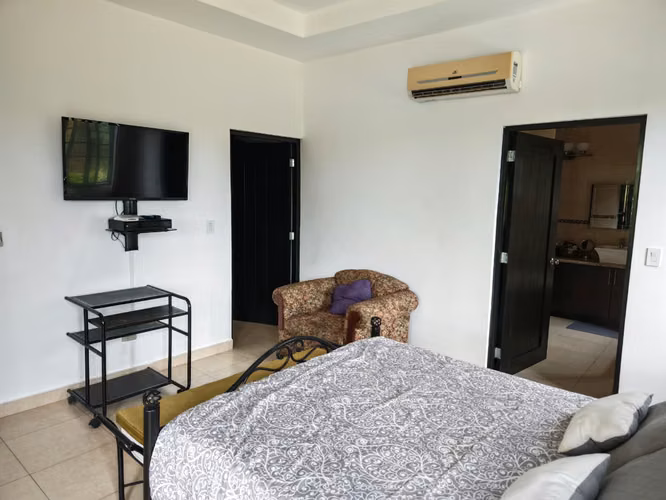 Casa Familiar en Hacienda Pacífica | Amplio Terreno y Naturaleza en San Carlos - Imagen 15