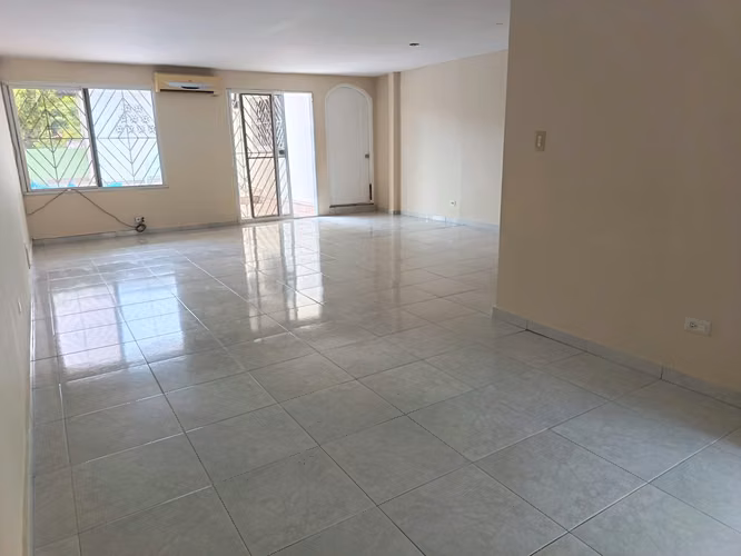 Vendo casa en Villa Zaita Residencial San Andrés - Imagen 3