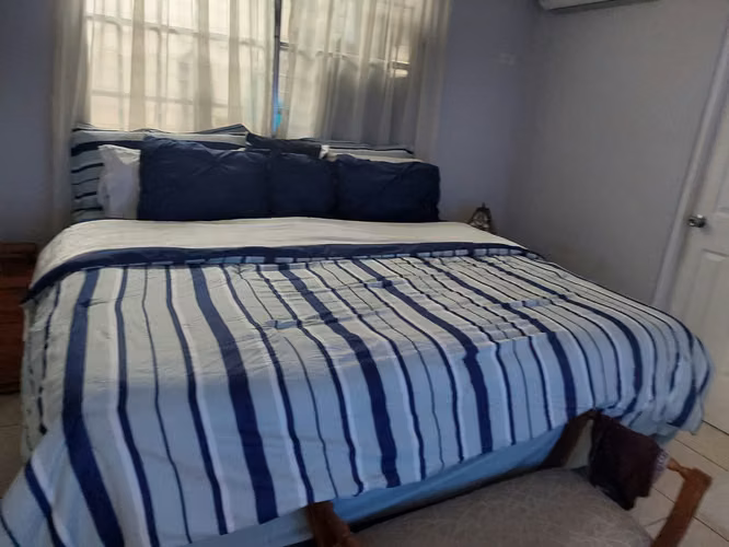 SALES OF MATTRESSES KING * BOX KING