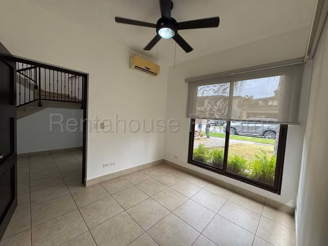 Venta de Casa en Clayton 27PPM1527 - Imagen 8