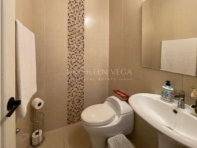 Apartamento en alquiler de playa amoblado en P.H. Patricia Italia, en Farallón