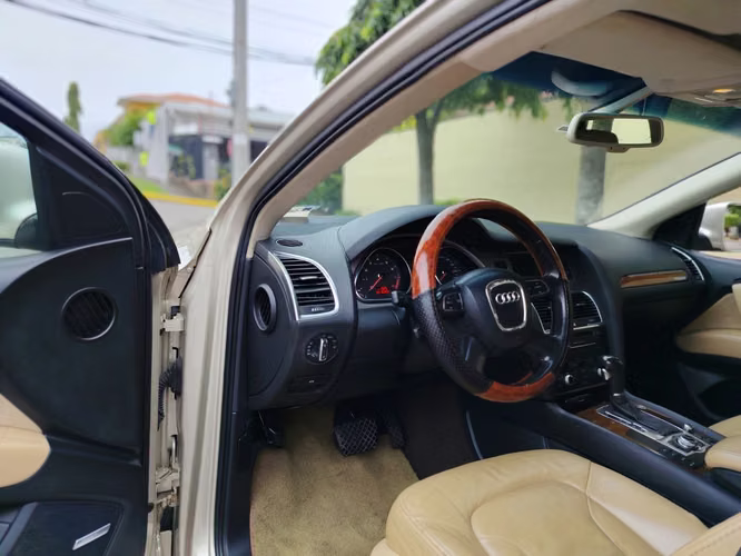 AUDI Q7 2010 AUTOMÁTICA NEGOCIABLE  - Imagen 5