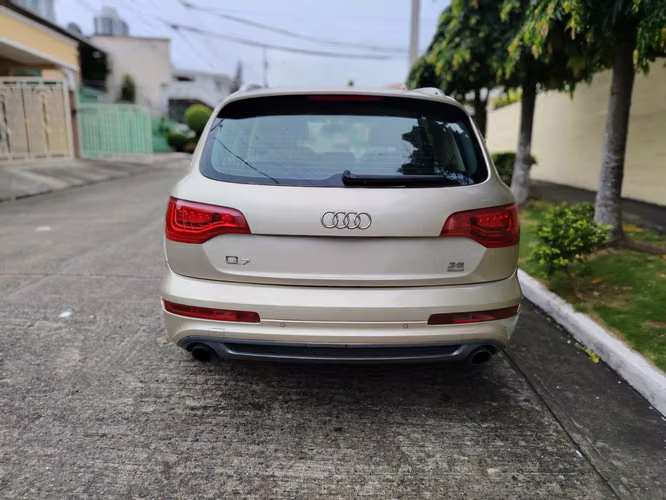 AUDI Q7 2010 AUTOMÁTICA NEGOCIABLE  - Imagen 8