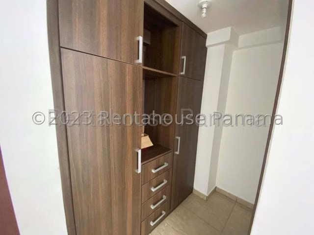 Alquiler Apartamento en Terrazas del Rey, Condado del Rey IH27-2373 - Imagen 13