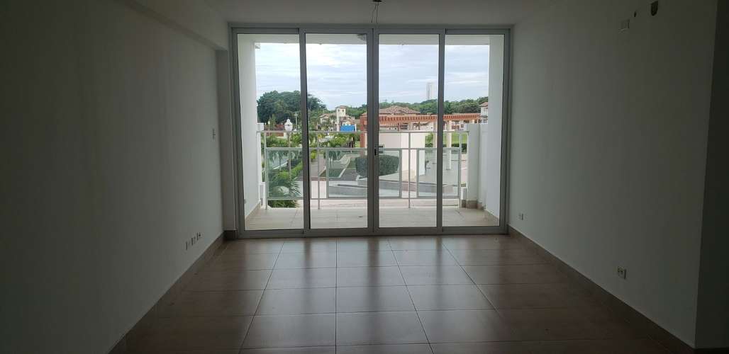 Apartamento de Playa en Venta – FRENTE AL MAR, San Carlos | US$135,000 - Imagen 3