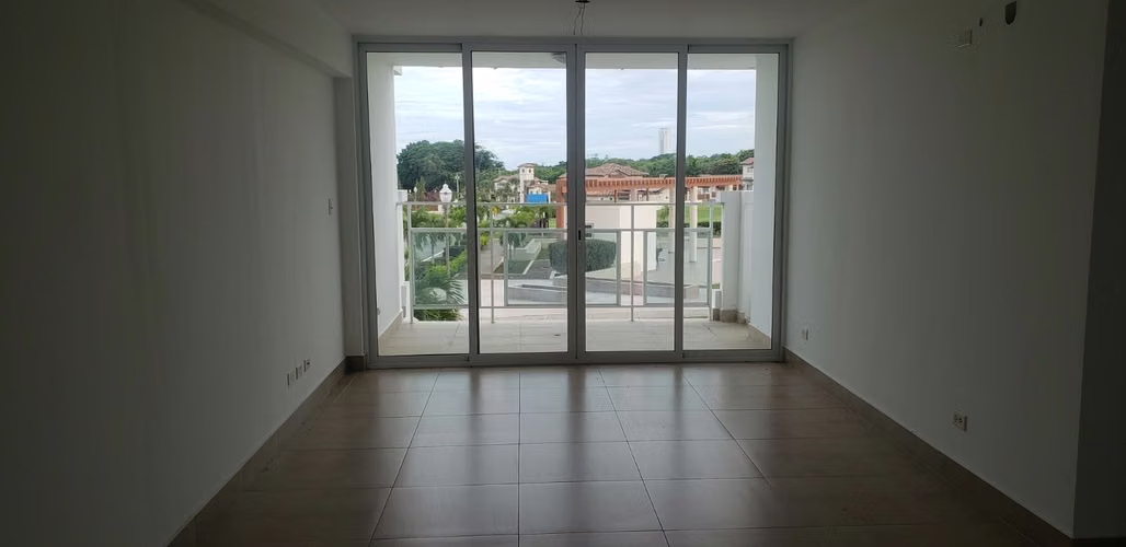 Apartamento de Playa en Venta – FRENTE AL MAR, San Carlos | US$135,000 - Imagen 2