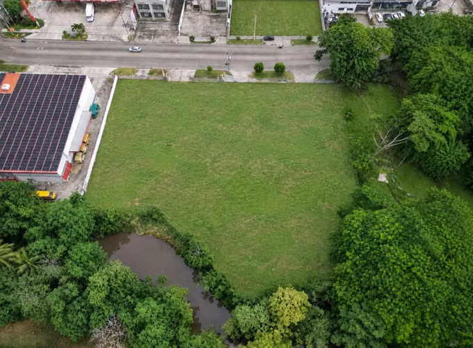 Venta de Terreno Comercial en Costa del Este, 2,145 m²