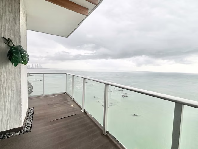 Apartamento Frente al Mar en PH Oceanaire – Punta Pacífica - Imagen 17