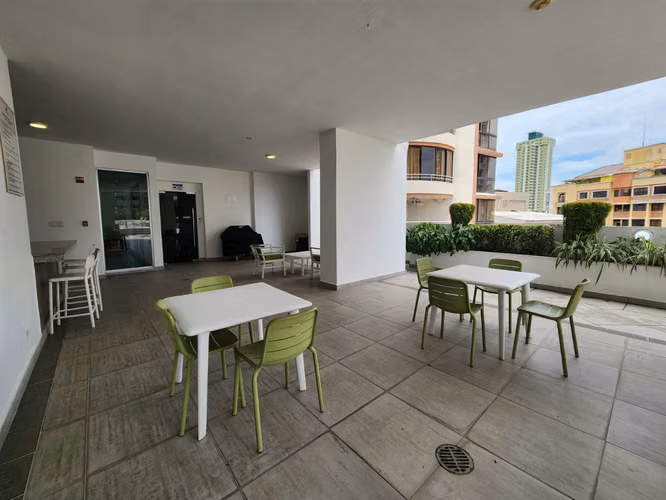 ¡Moderno y listo para ocupar! Apartamento de 90 m² | 2 Recámaras | Balcón y Línea Blanca Samsung - Imagen 7
