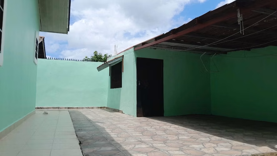  Vendo amplia casa en Penonomé Centro - Imagen 4