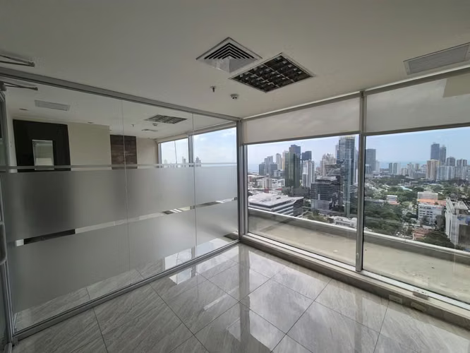 OFICINA EN VENTA EN OBARRIO, SORTIS