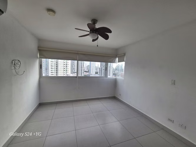 ALQUILER DE APARTAMENTO  - Imagen 10