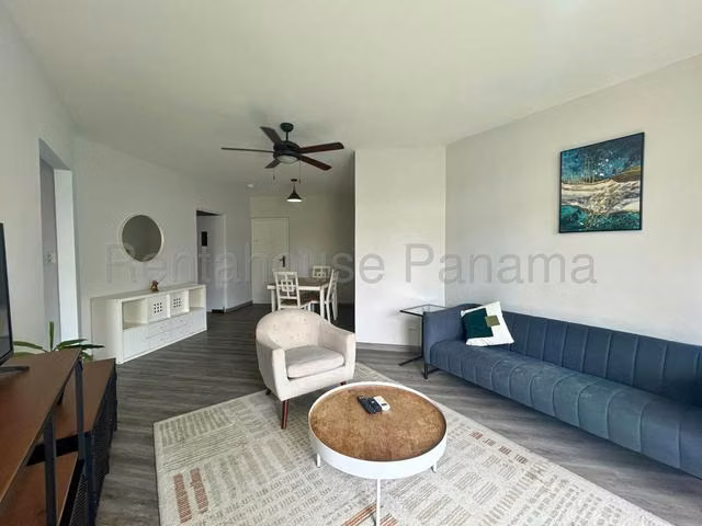 SE ALQUILA APARTAMENTO AMOBLADO CON TERRAZA SAN FRANCISCO - Imagen 4