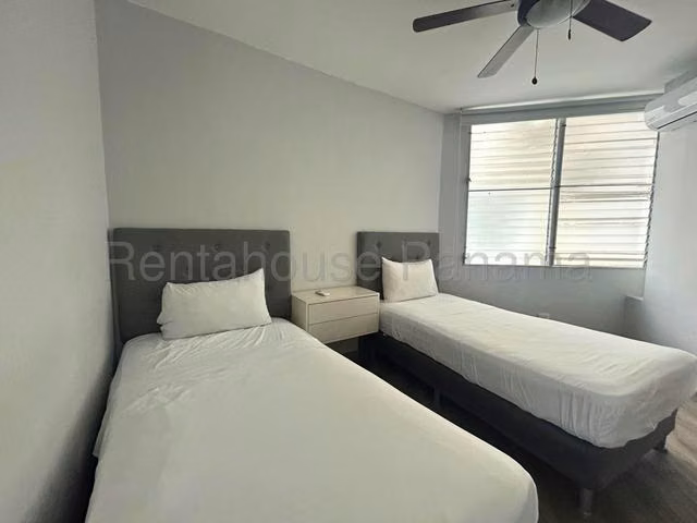 SE ALQUILA APARTAMENTO AMOBLADO CON TERRAZA SAN FRANCISCO - Imagen 10