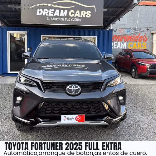Toyota Fortuner 2025 Full extra 