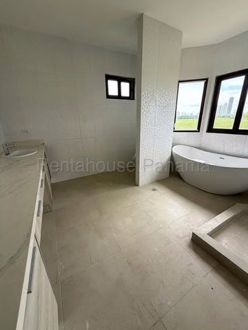 Venta de Casa en Costa Sur, Conjunto Cerrado El Doral 24LGG2109 - Imagen 15