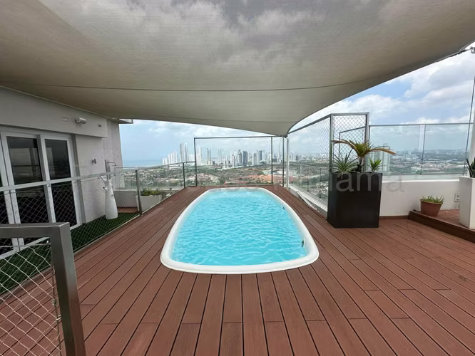 VENDO Lujoso PENTHOUSE con Terraza y Piscina en Santa Maria. 700m2