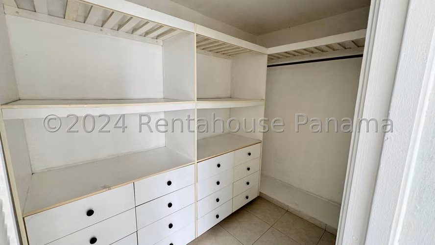 Venta de Apartamento en Hato Pintado Ph Sky View EC - Imagen 15