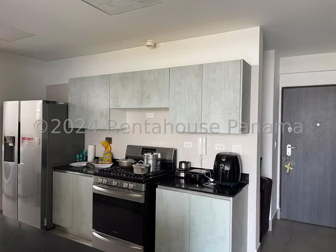 Venta de Apartamento con Línea blanca en Hato Pintado Ph Loma Vista Tower EC - Imagen 6