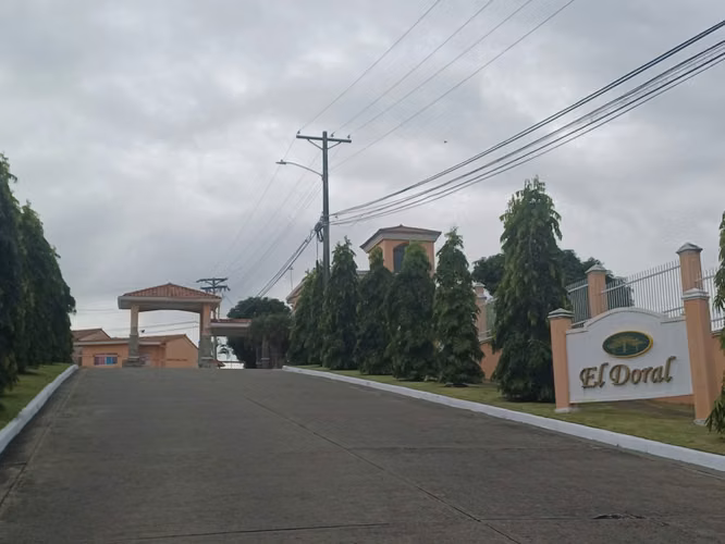 Casa de Lujo de 480m² en El Bosque, El Doral – ¡Lista para Mudarse! - Imagen 19