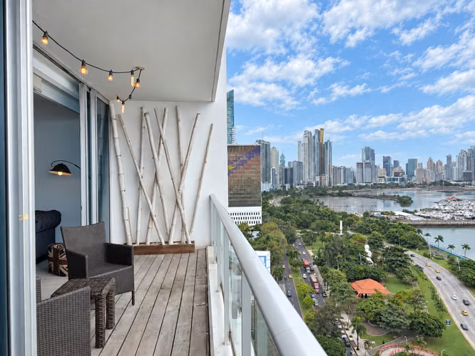 AQLUILER DE APARTAMENTO EN AVENIDA BALBOA  - Imagen 10