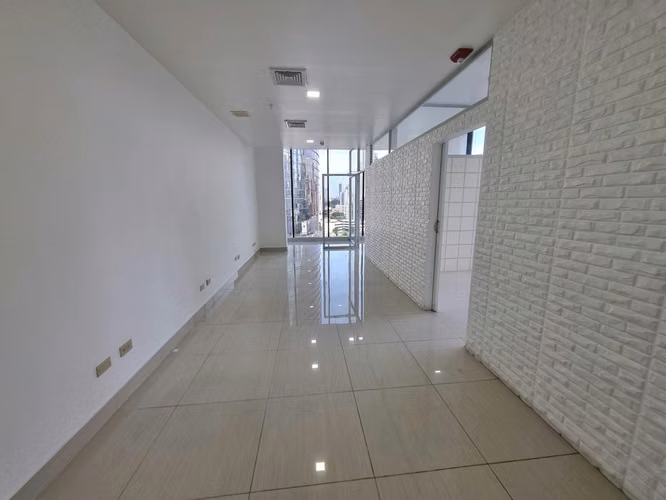 2 OFICINAS EN RBS TOWER · 56 Y 69 M² · PAITILLA Desde $698/mes - Imagen 11