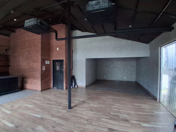 Casa Coco del Mar, 750mts, 4 despachos, $1,800,000 neg