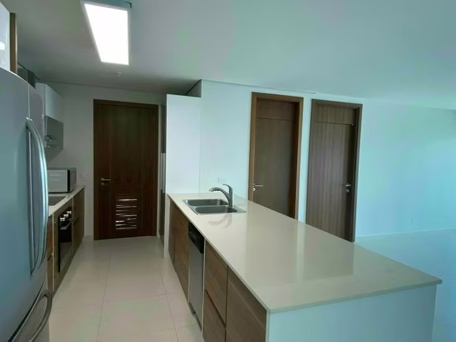 Costa del Este | P.H. Parkside | Piso Alto Vista al Parque ($2,000) - Imagen 7