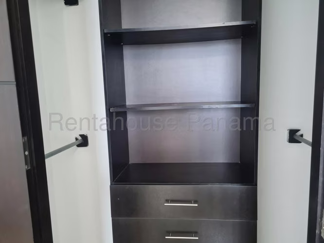Alquiler de Apartamento en El Cangrejo 27PPM2387