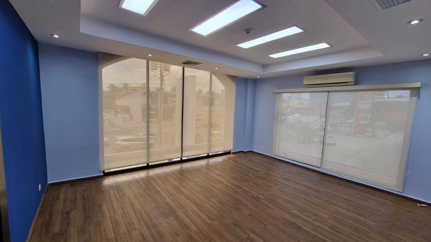 Edificio comercial en Costa del este con Oficinas y Bodega incluida (AA) - Imagen 6