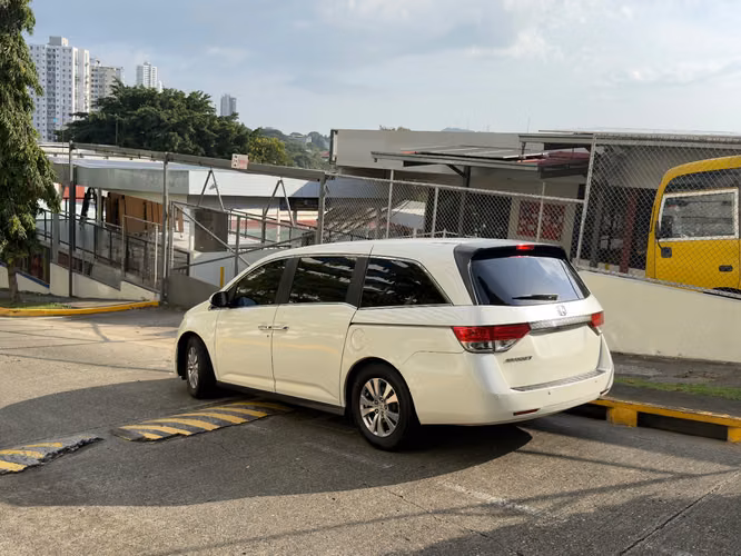 Honda Odyssey 2014 - Imagen 2