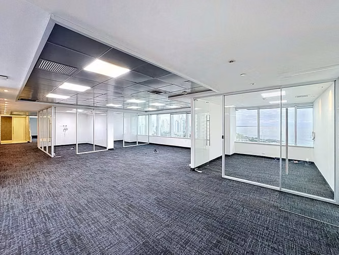 Alquiler de oficina corporativa en Torre de las Américas – Punta Pacífica