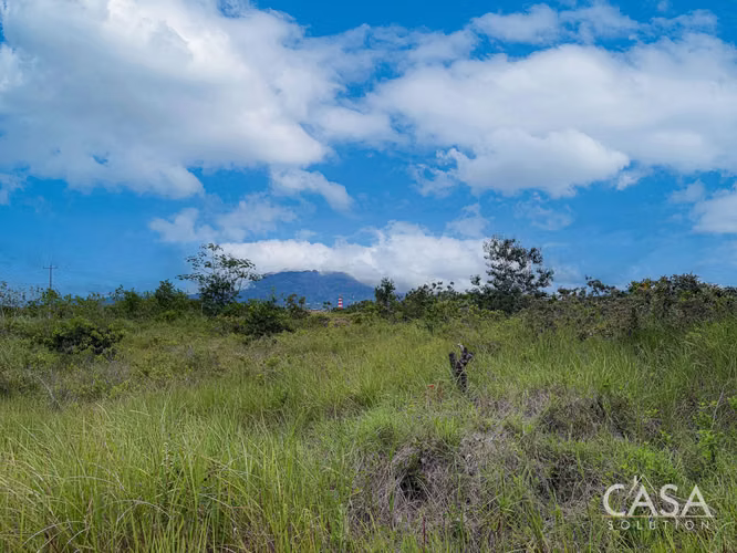 Lote de 9,409 m² en Venta en El Francés, Boquete, con Acceso a la Vía Principal y Vistas a las Montañas - cs id: 242202 - Imagen 9