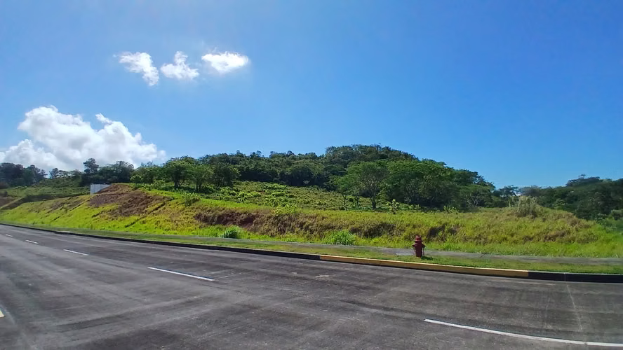 ALQUILO GALERAS EN PARQUE LOGISTICO VACAMONTE - Imagen 6