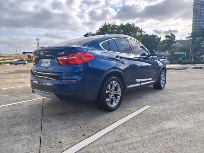 BMW X4 X-Line - Imagen 4
