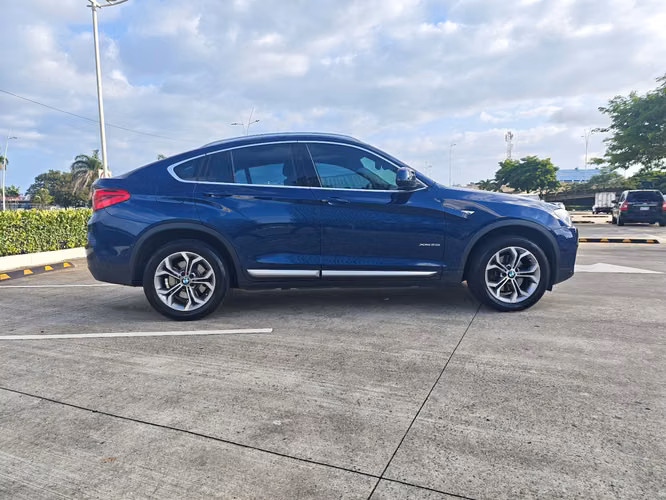 BMW X4 X-Line - Imagen 6