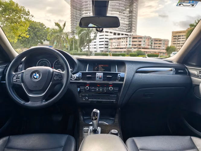 BMW X4 X-Line - Imagen 11